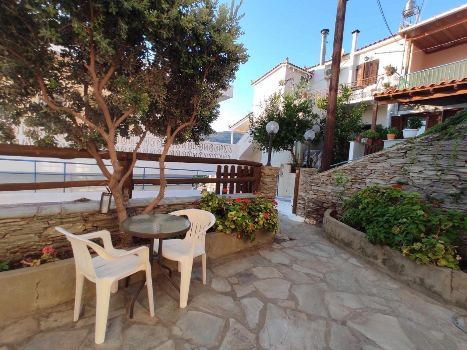 Ferienwohnung Politis Sudios Batsíon Exterior foto