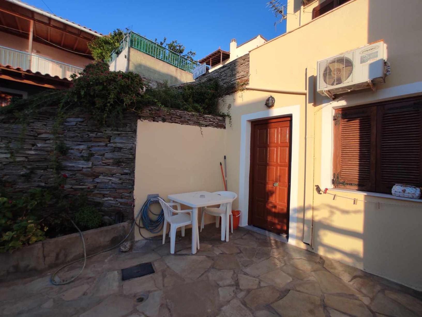 Ferienwohnung Politis Sudios Batsíon Exterior foto
