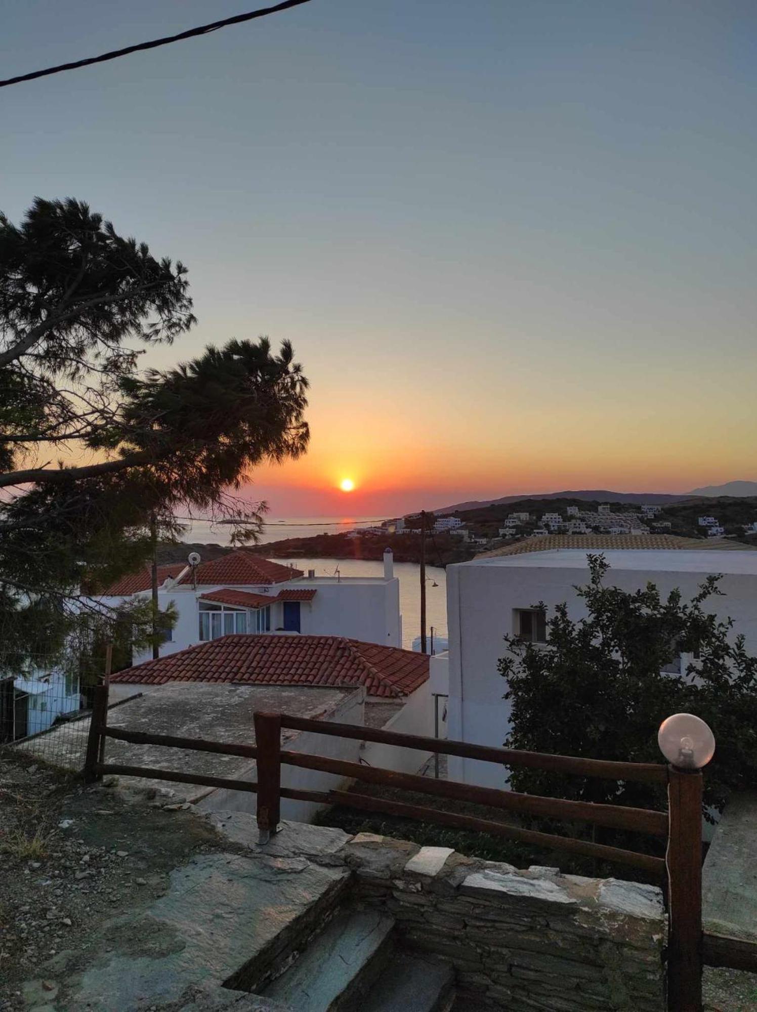 Ferienwohnung Politis Sudios Batsíon Exterior foto