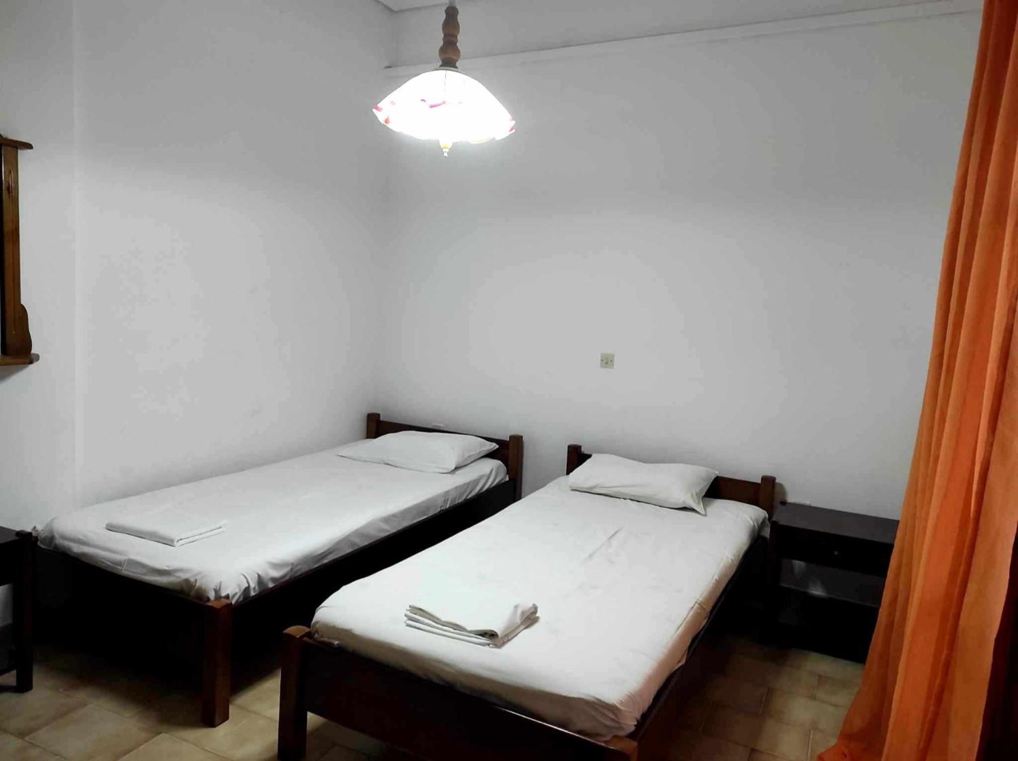 Ferienwohnung Politis Sudios Batsíon Exterior foto