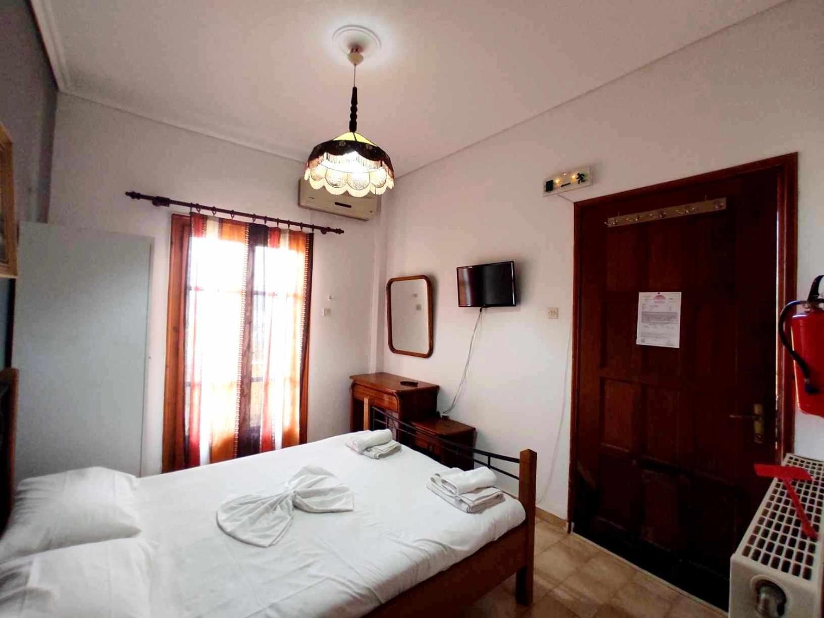 Ferienwohnung Politis Sudios Batsíon Exterior foto