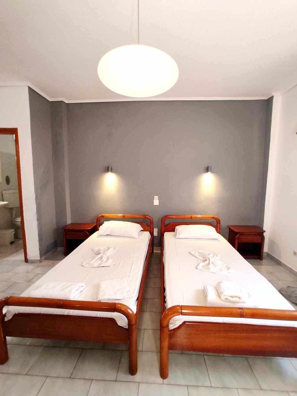 Ferienwohnung Politis Sudios Batsíon Exterior foto
