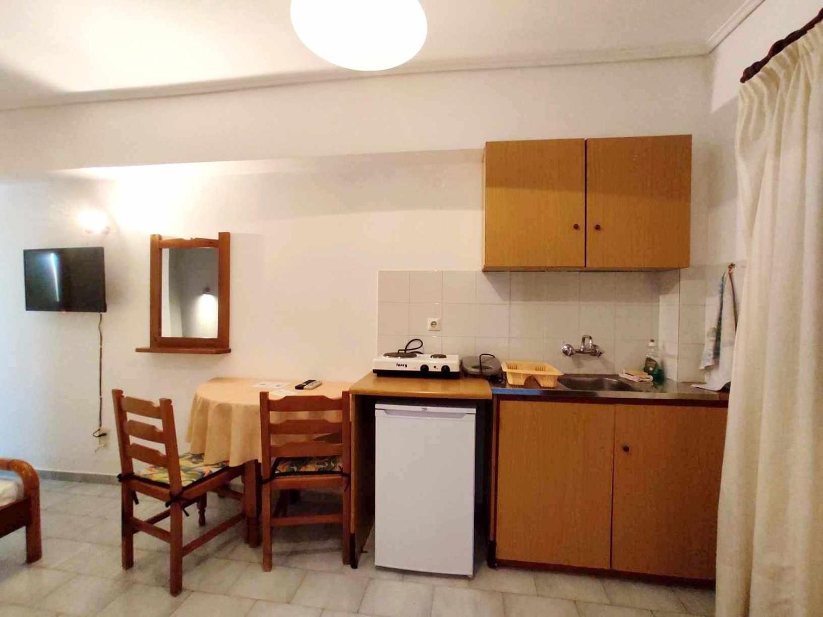 Ferienwohnung Politis Sudios Batsíon Exterior foto