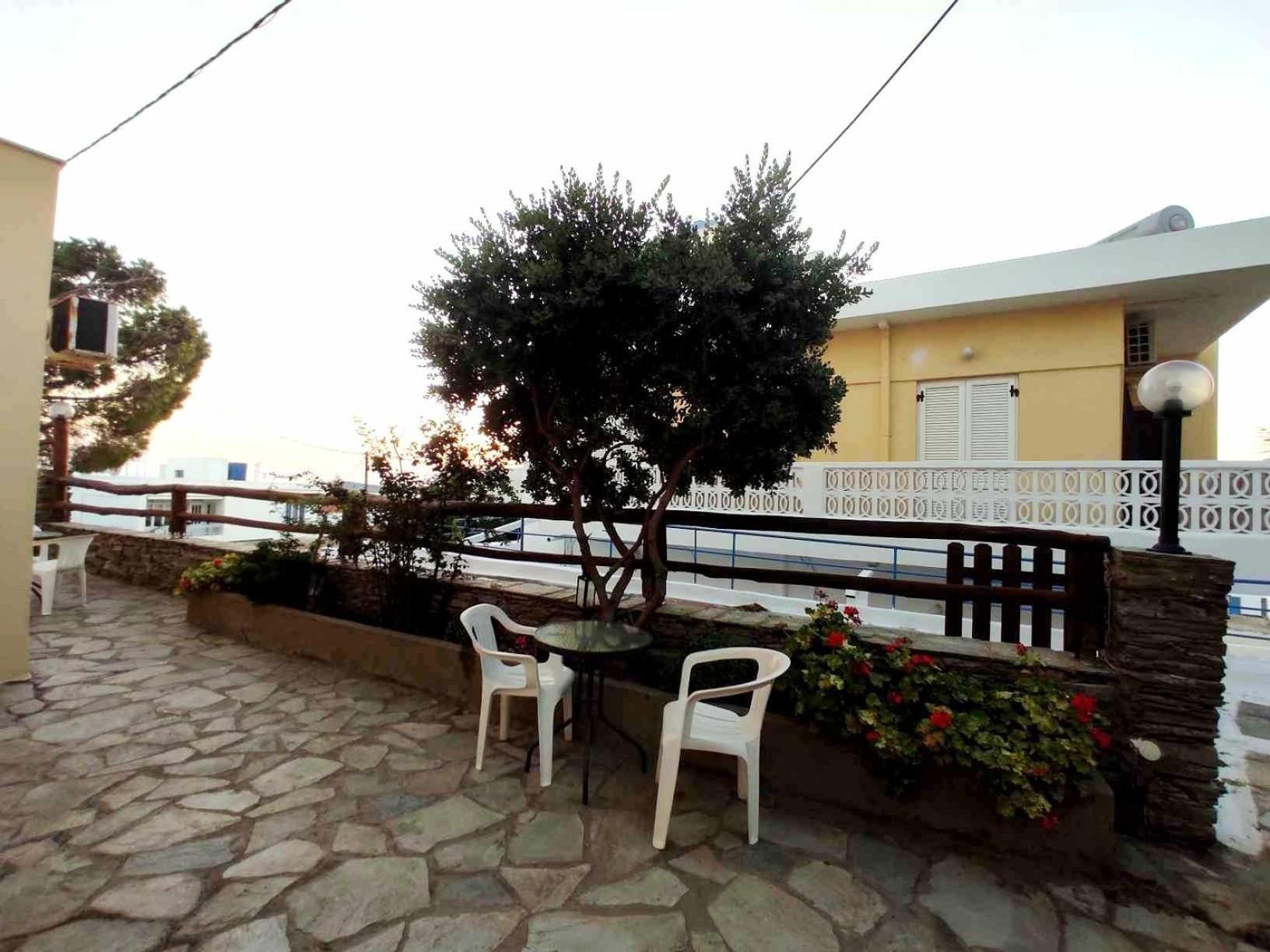 Ferienwohnung Politis Sudios Batsíon Exterior foto