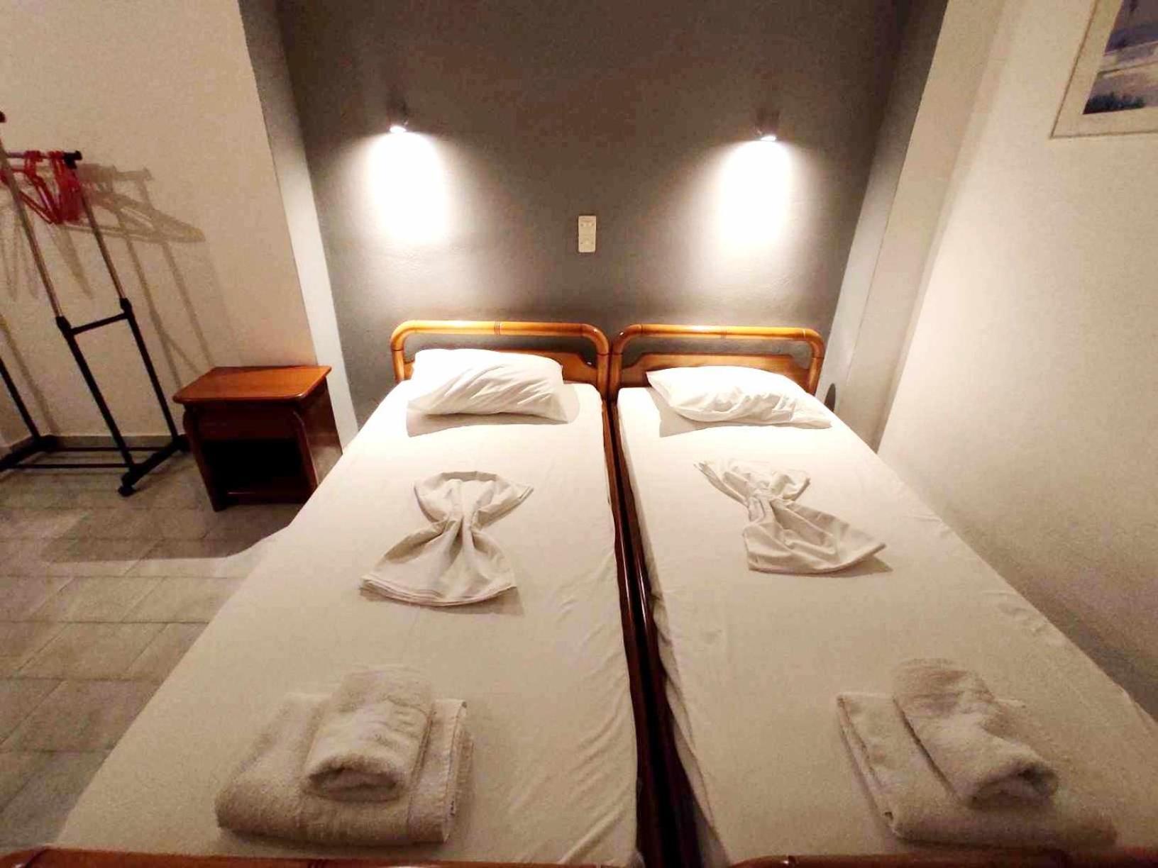 Ferienwohnung Politis Sudios Batsíon Exterior foto